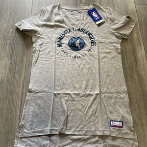 Under armour combine Minnesota timberwovles women’s shirt